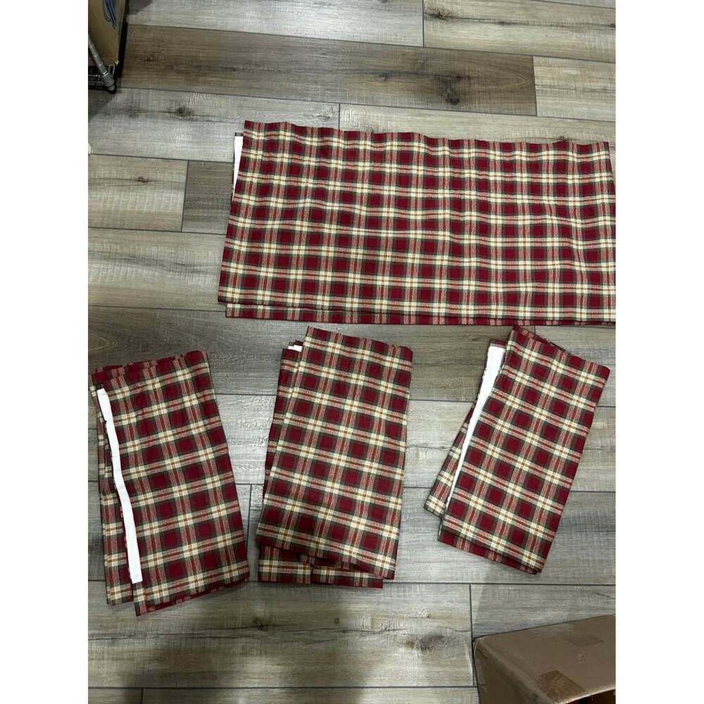 Longaberger Orchard Park plaid window valances lined 74x18” set of 4 red